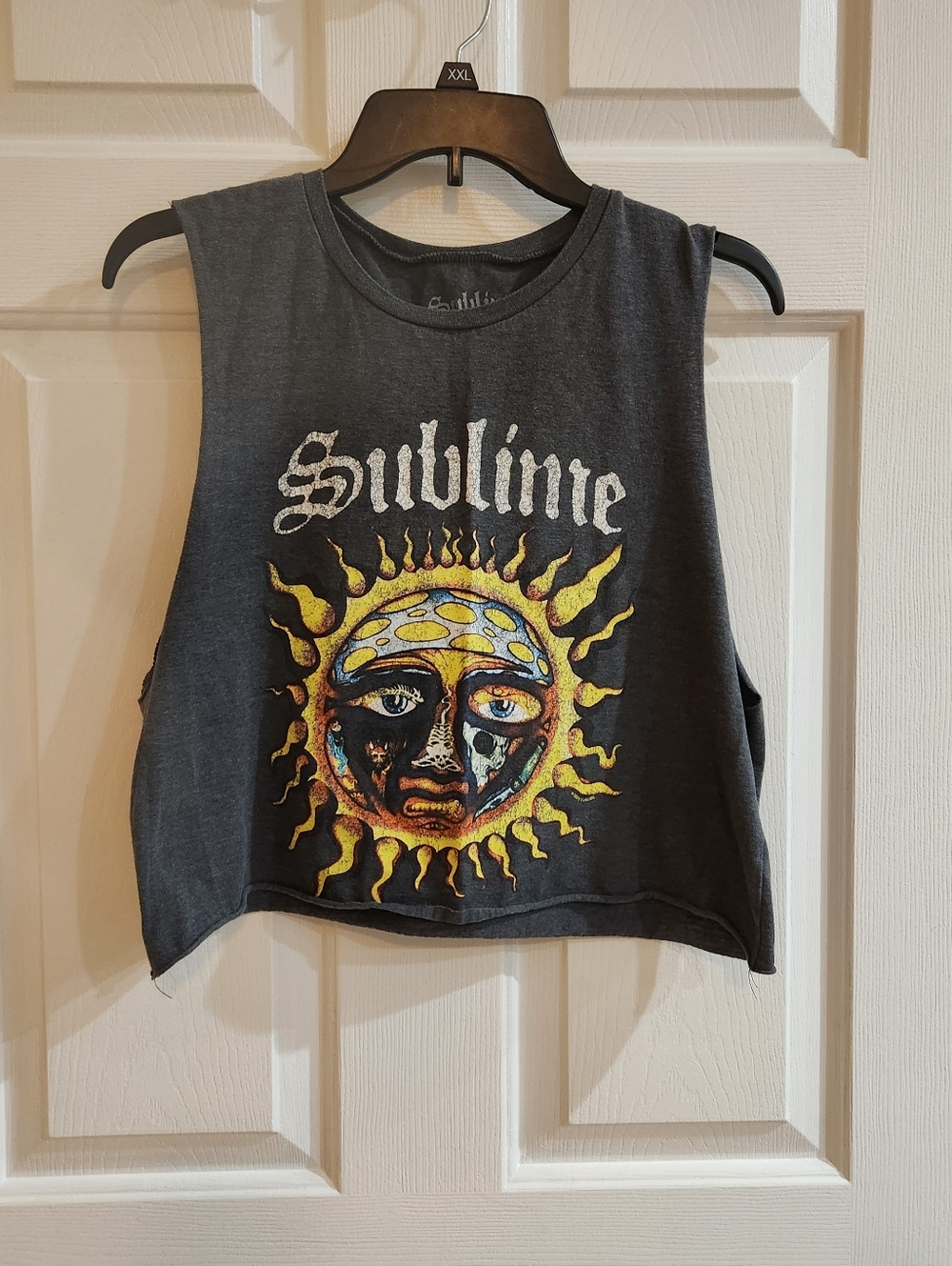 Sublime Long Beach Graphic T-Shirt Women’s Size M Hand Cropped & Sleeves Cut Out